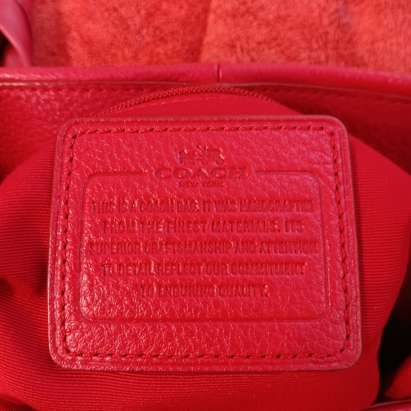 Red COACH Madison Handbag Shoulder Bag Tote Purse - Picture 4 of 9